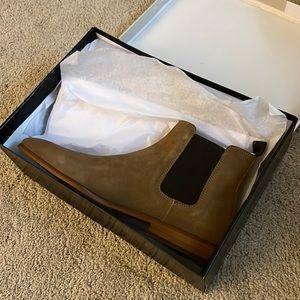 Never Worn Chelsea Boots